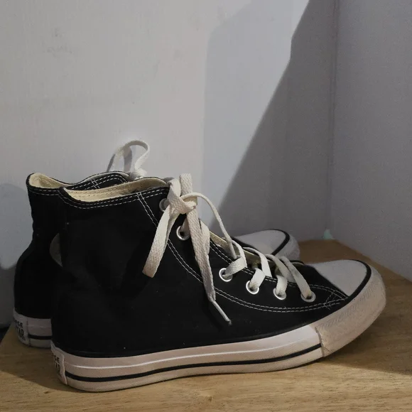 Unisex Chuck Taylor Converse All Star Black High-Top Sneakers - Picture 3 of 11